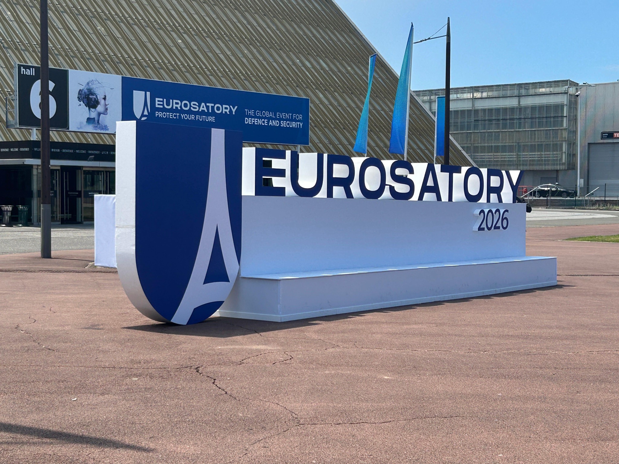 Eurosatory 2026 exhibition entrance signage